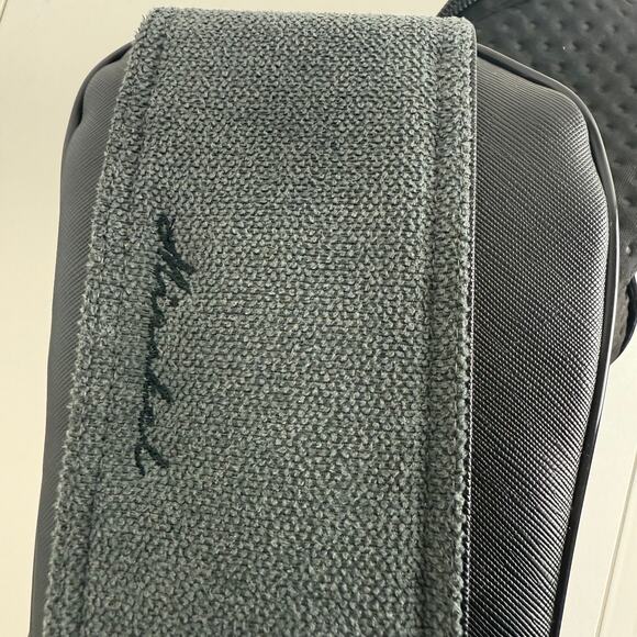 Shiatsu Neck Shoulder Back Kneading Muscle Electric Heat Deep Tissue Massager - Picture 6 of 7